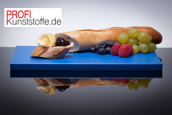 50 cm x 30 cm , blaues Kunststoffschneidbrett, aus Vollkunststoff, HACCP geeignet, Spülmaschinenfest, höchst messerschonend, Industriequalität, für alle Lebensmittel geeignet